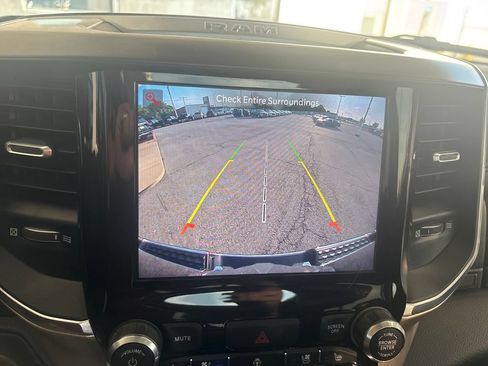 Used 2022 RAM 1500 Laramie AWD/4WD image 27