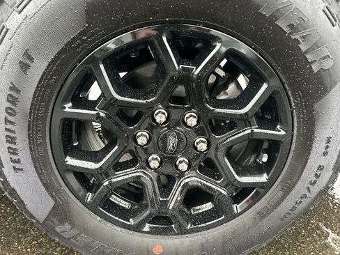 Used 2025 Ford F150 XLT w/ Equipment Group 301A Standard image 12