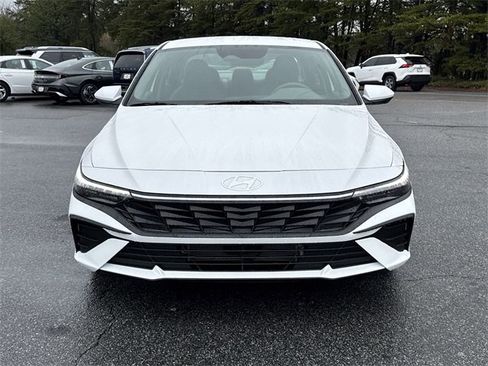 New 2026 Hyundai Elantra Blue image 2