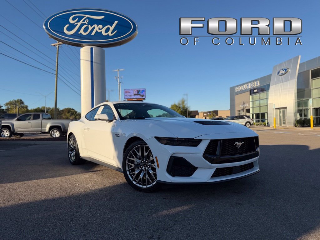 Used 2025 Ford Mustang GT Premium RWD image 1
