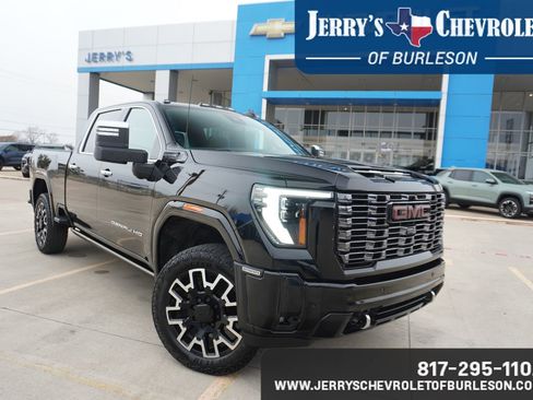 Used 2025 GMC Sierra 2500 Denali Ultimate image 1