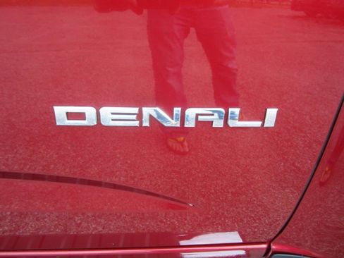 Used 2018 GMC Canyon Denali AWD/4WD image 35