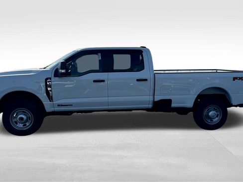 New 2026 Ford F350 XL w/ FX4 Off-Road Package image 13
