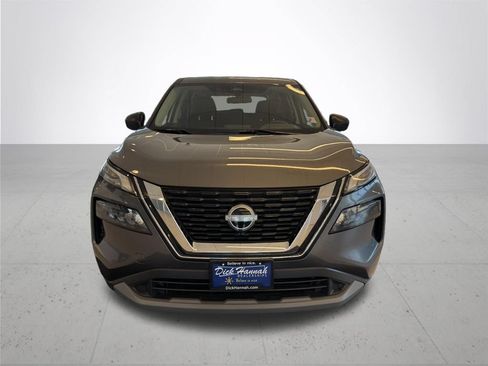 Used 2023 Nissan Rogue S AWD/4WD image 3