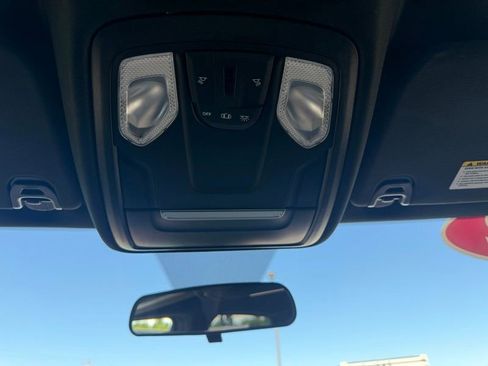 Used 2022 RAM 1500 Big Horn AWD/4WD image 24