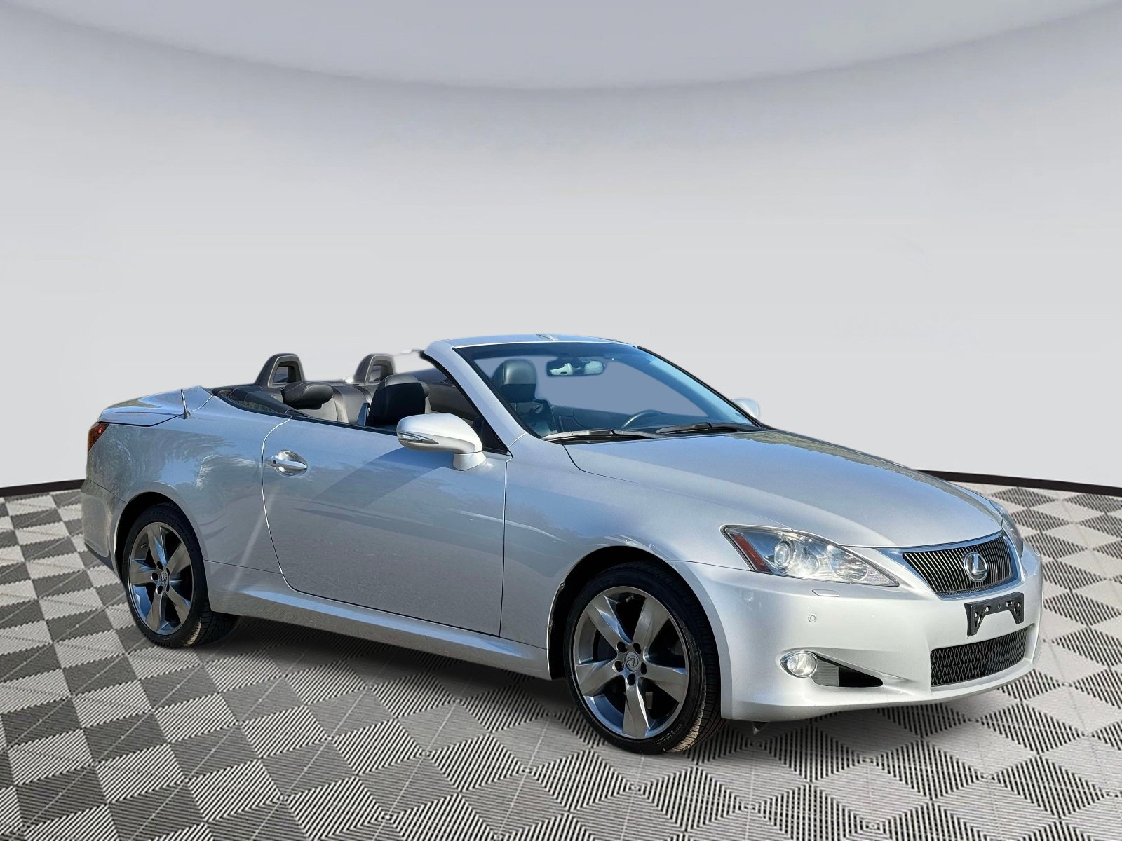 Used 2010 Lexus IS 350C RWD image 1