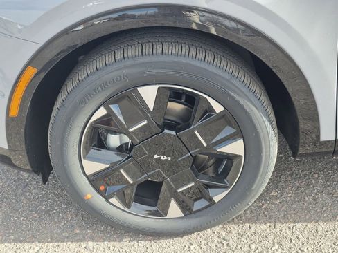 New 2026 Kia Sportage SX Prestige image 17