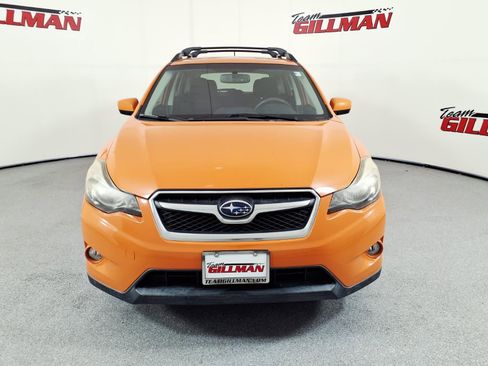 Used 2015 Subaru Crosstrek 2.0i Premium w/ Moonroof Package AWD/4WD image 2