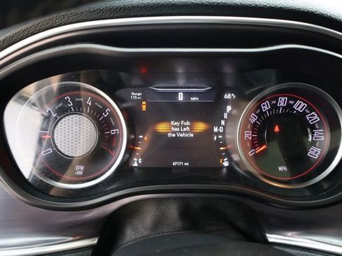 Used 2018 Dodge Challenger SXT RWD image 14