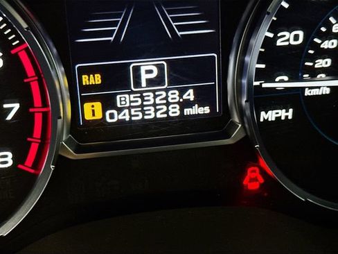 Used 2018 Subaru Forester 2.5i Limited AWD/4WD image 13