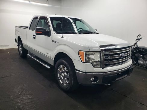 Used 2014 Ford F150 XLT w/ Equipment Group 302A Luxury image 3