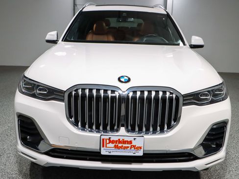Used 2022 BMW X7 xDrive40i image 4