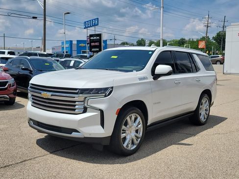 Certified 2023 Chevrolet Tahoe High Country AWD/4WD image 2