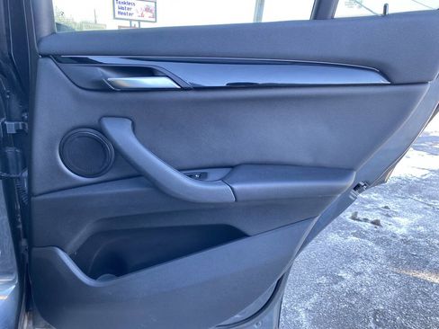 Used 2017 BMW X1 xDrive28i image 19