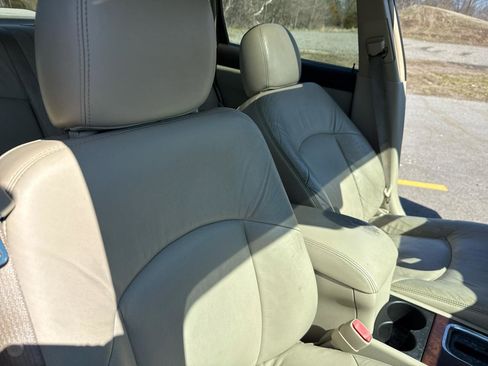 Used 2009 Buick LaCrosse CXL FWD image 25