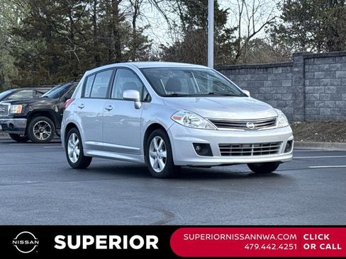 Used 2010 Nissan Versa SL w/ Premium Pkg image 1