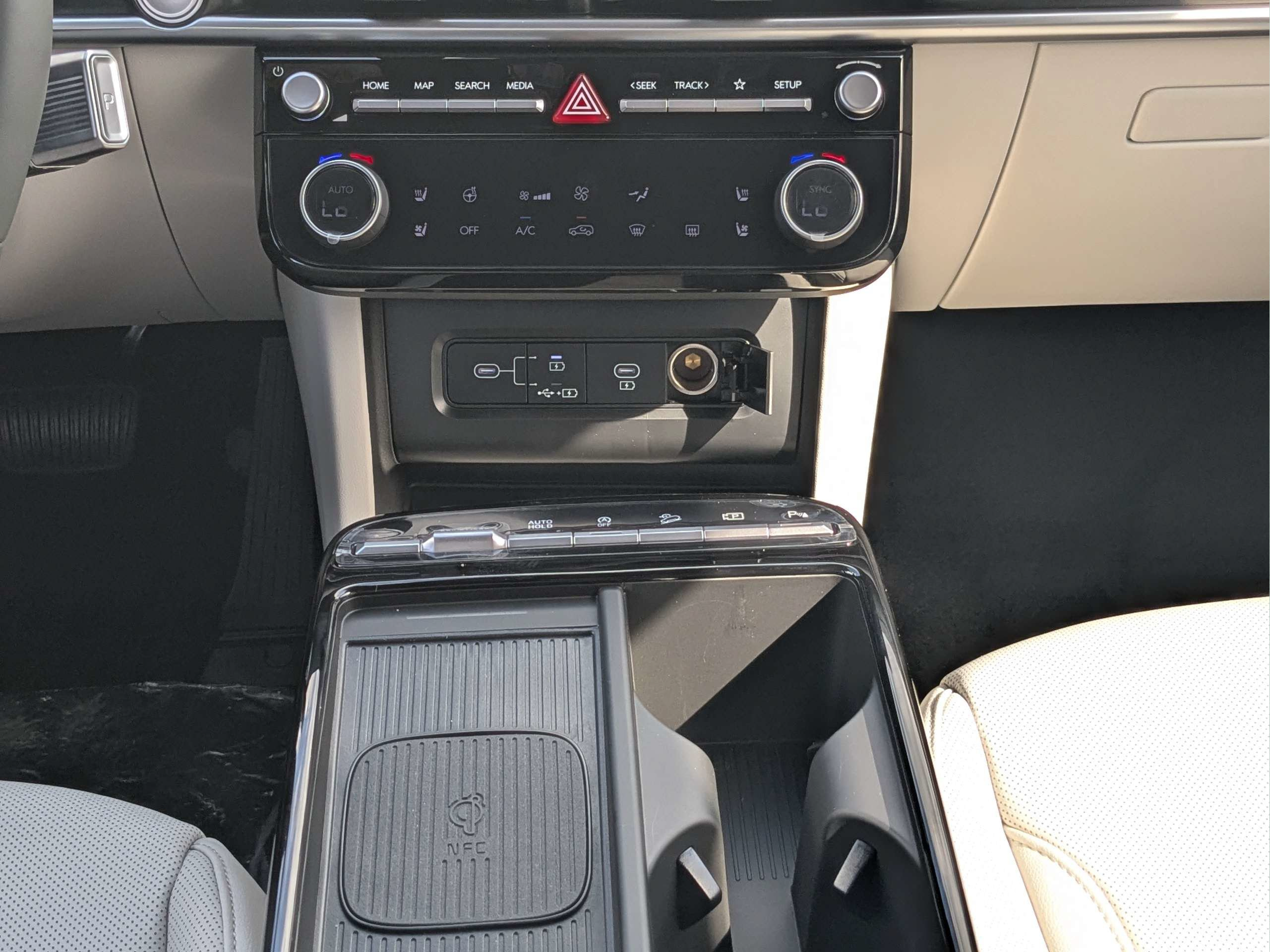 New 2026 Hyundai Tucson Limited FWD image 21