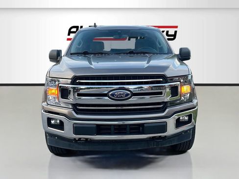 Used 2019 Ford F150 XLT w/ Equipment Group 302A Luxury image 2