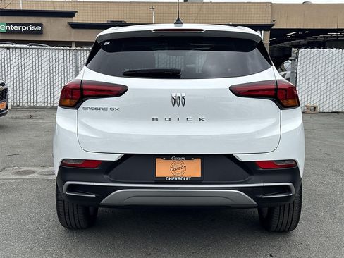 Used 2025 Buick Encore GX Preferred FWD image 4