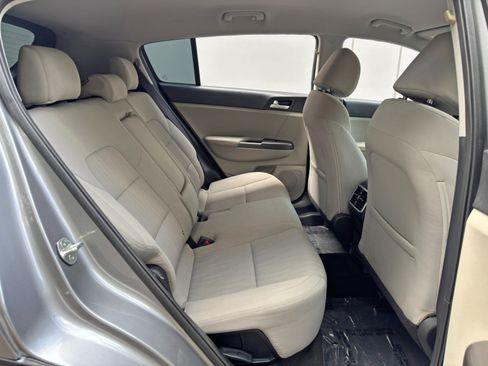 Used 2021 Kia Sportage LX FWD image 30