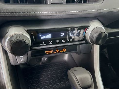 Certified 2022 Toyota RAV4 LE image 15
