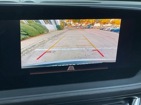 Used 2025 Buick Envista Preferred image 30