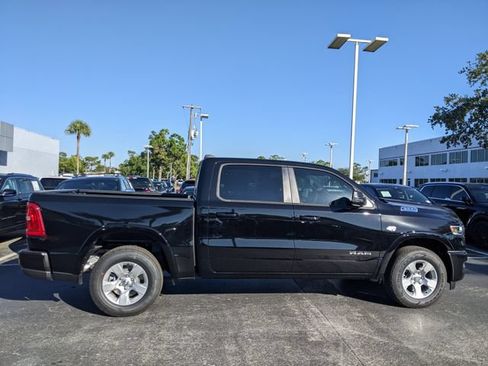 New 2026 RAM 1500 Big Horn AWD/4WD image 3