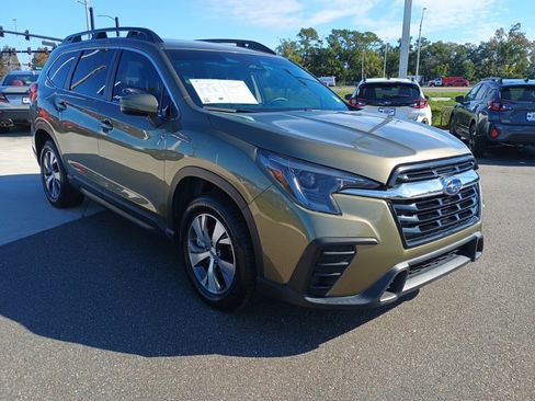 Certified 2023 Subaru Ascent Premium image 3
