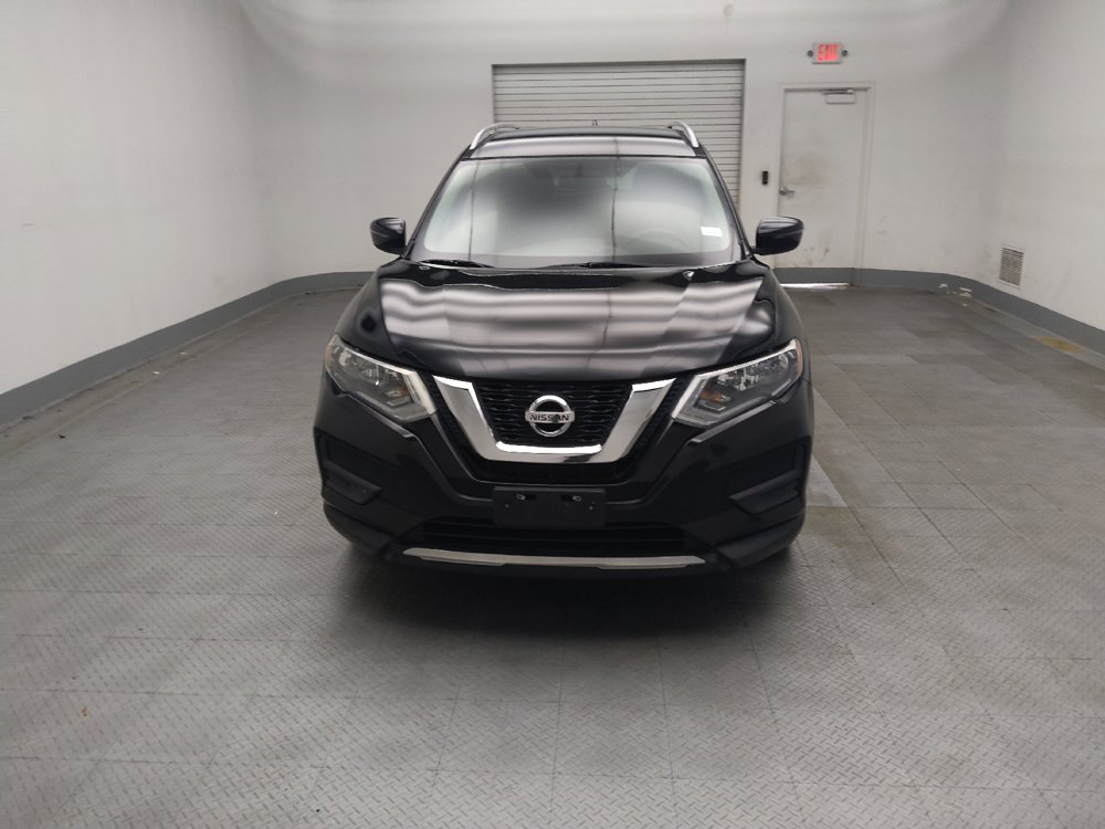 Used 2017 Nissan Rogue S w/ S Appearance Package FWD image 15