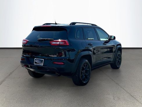 Used 2018 Jeep Cherokee Trailhawk w/ Quick Order Package 27L image 7