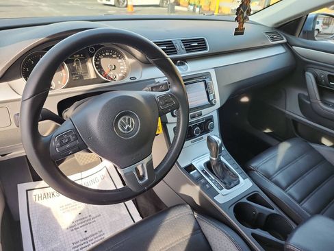 Used 2012 Volkswagen CC R-Line FWD image 18