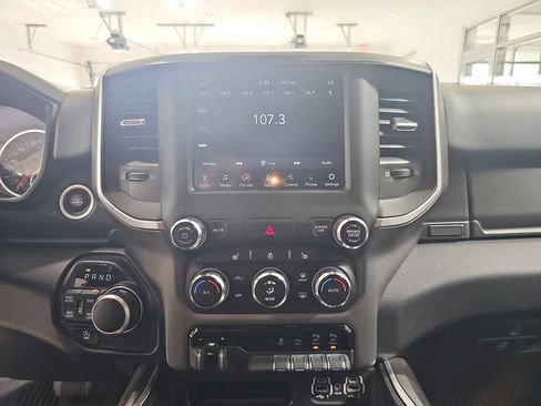 Used 2021 RAM 1500 Big Horn AWD/4WD image 25