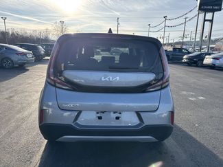 Used 2024 Kia Soul LX w/ Option Group 015 video 4