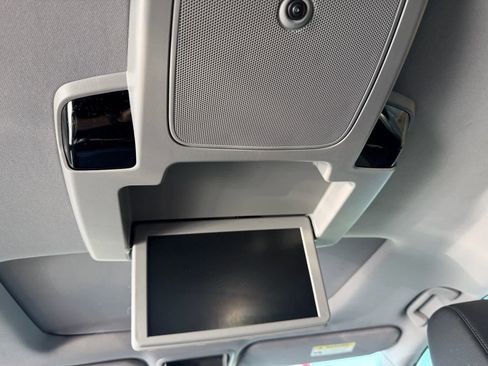 Used 2024 Honda Odyssey Touring image 25