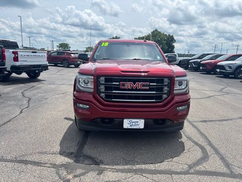 Used 2018 GMC Sierra 1500 SLT w/ All Terrain Package AWD/4WD image 2