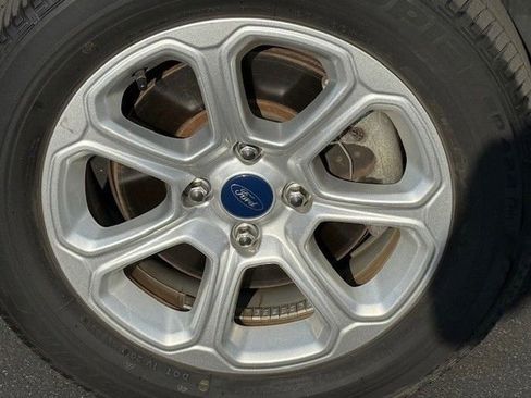 Used 2022 Ford EcoSport SE w/ SE Convenience Package image 13