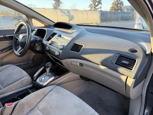 Used 2010 Honda Civic EX image 19