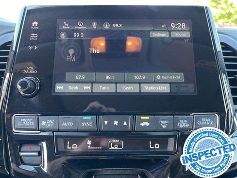 Used 2023 Honda Odyssey Elite image 17