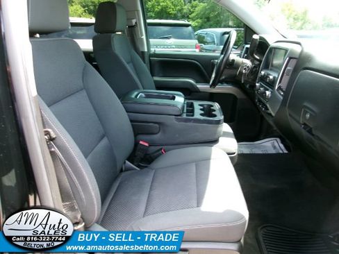 Used 2018 Chevrolet Silverado 1500 LT w/ LT Eassist Package RWD image 18