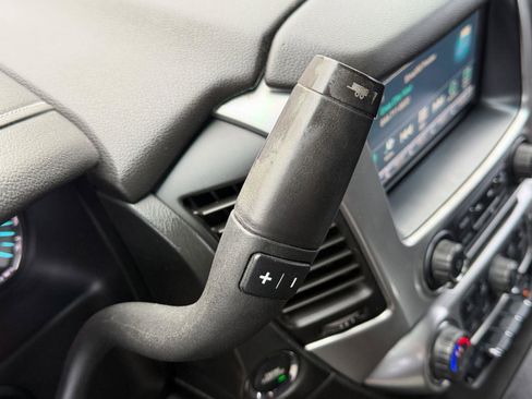 Used 2016 Chevrolet Suburban LTZ AWD/4WD image 25