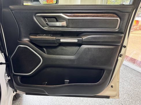 Used 2020 RAM 1500 Laramie AWD/4WD image 45