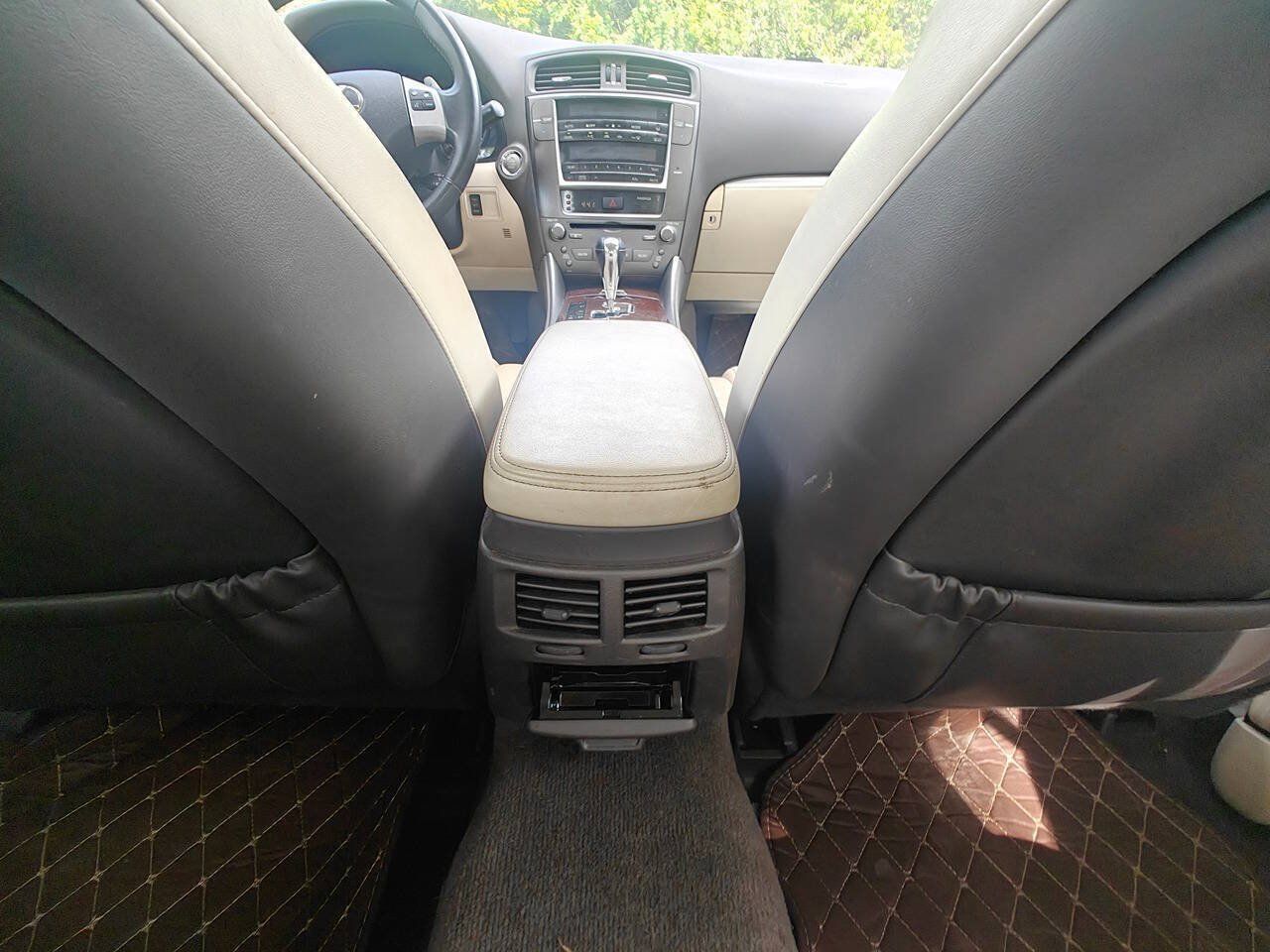 Used 2013 Lexus IS 250 w/ Premium Pkg Value Edition RWD image 18