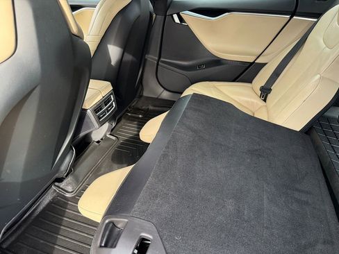 Used 2016 Tesla Model S 90D image 13