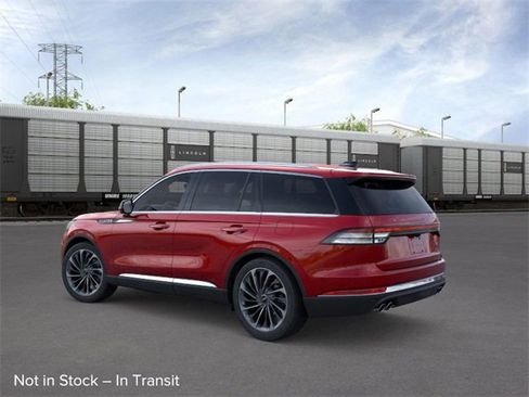 New 2026 Lincoln Aviator Reserve image 4
