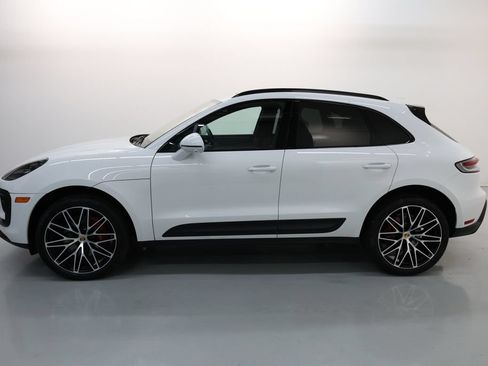Used 2025 Porsche Macan S AWD/4WD image 55