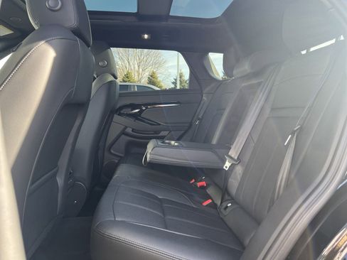 New 2025 Land Rover Range Rover Evoque Dynamic SE image 28