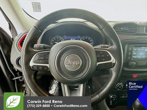 Used 2017 Jeep Renegade Trailhawk image 14