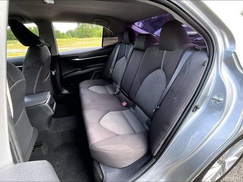 Used 2021 Toyota Camry LE FWD image 22