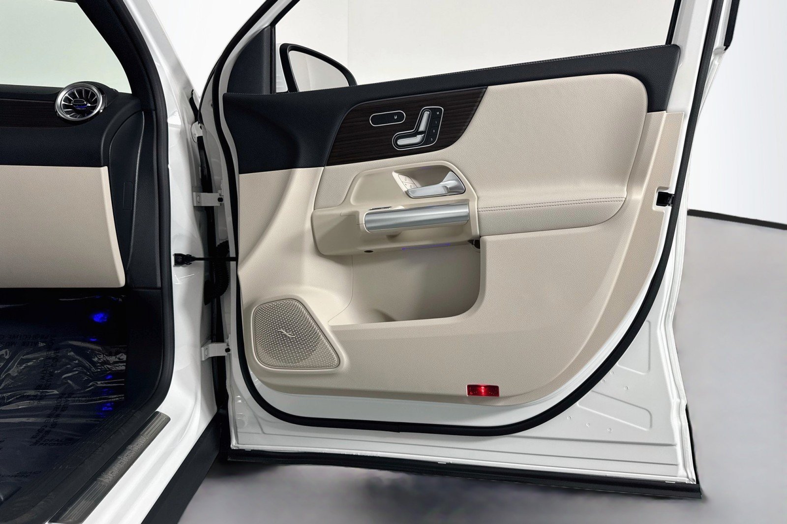 Certified 2026 Mercedes-Benz GLA 250 image 26