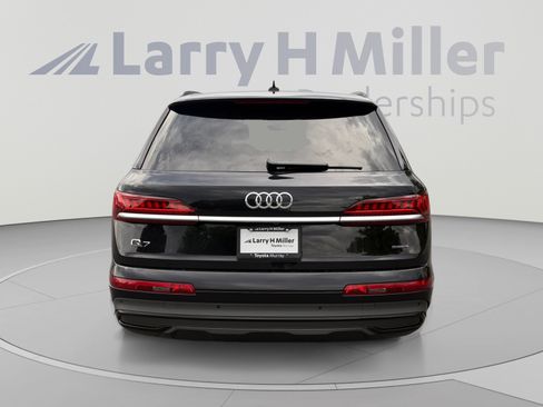 Used 2021 Audi Q7 3.0T Premium Plus AWD/4WD image 4